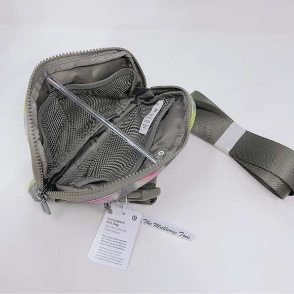 Lululemon Everywhere Belt Bag 1L Water Repellent NWT Fanny Pack Hyper Tie Dye - Picture 5 of 9